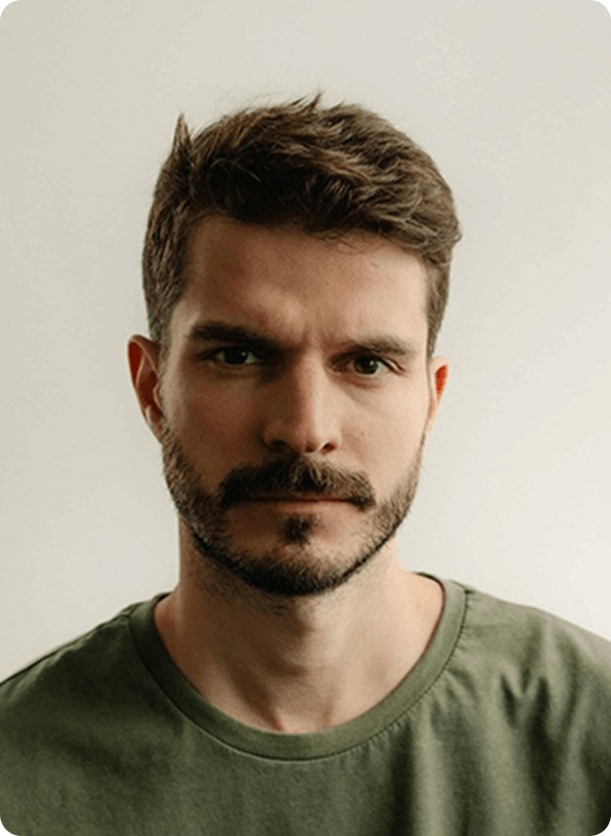 Андрей Коновалов